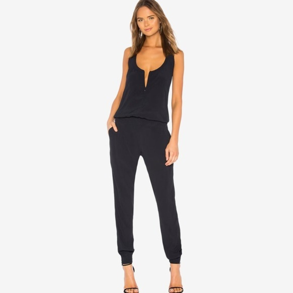 Monrow Crepe Jumpsuit Size XS Black Front Zip Minimalist